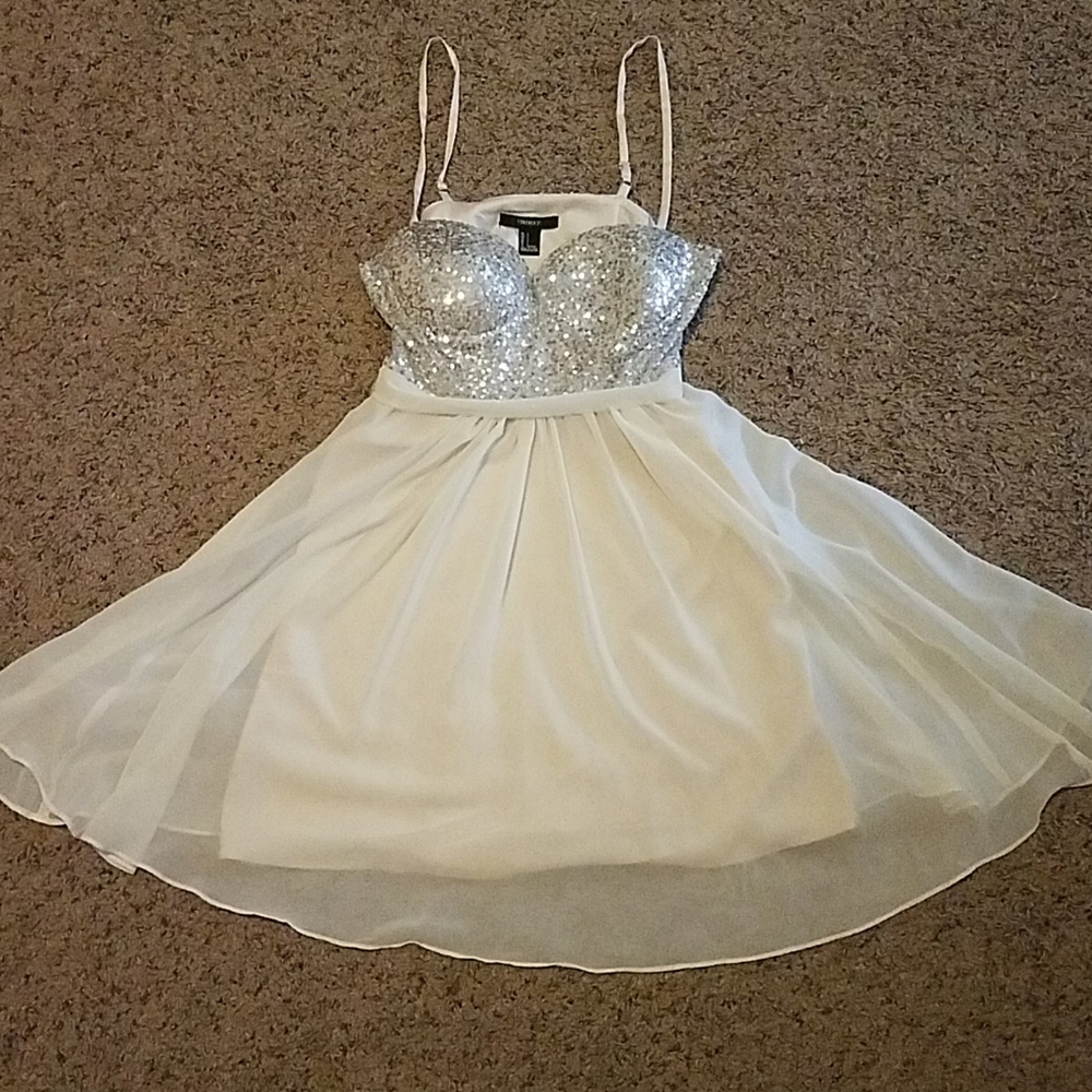 NWT Forever 21 Silver Sequin Chiffon Dress